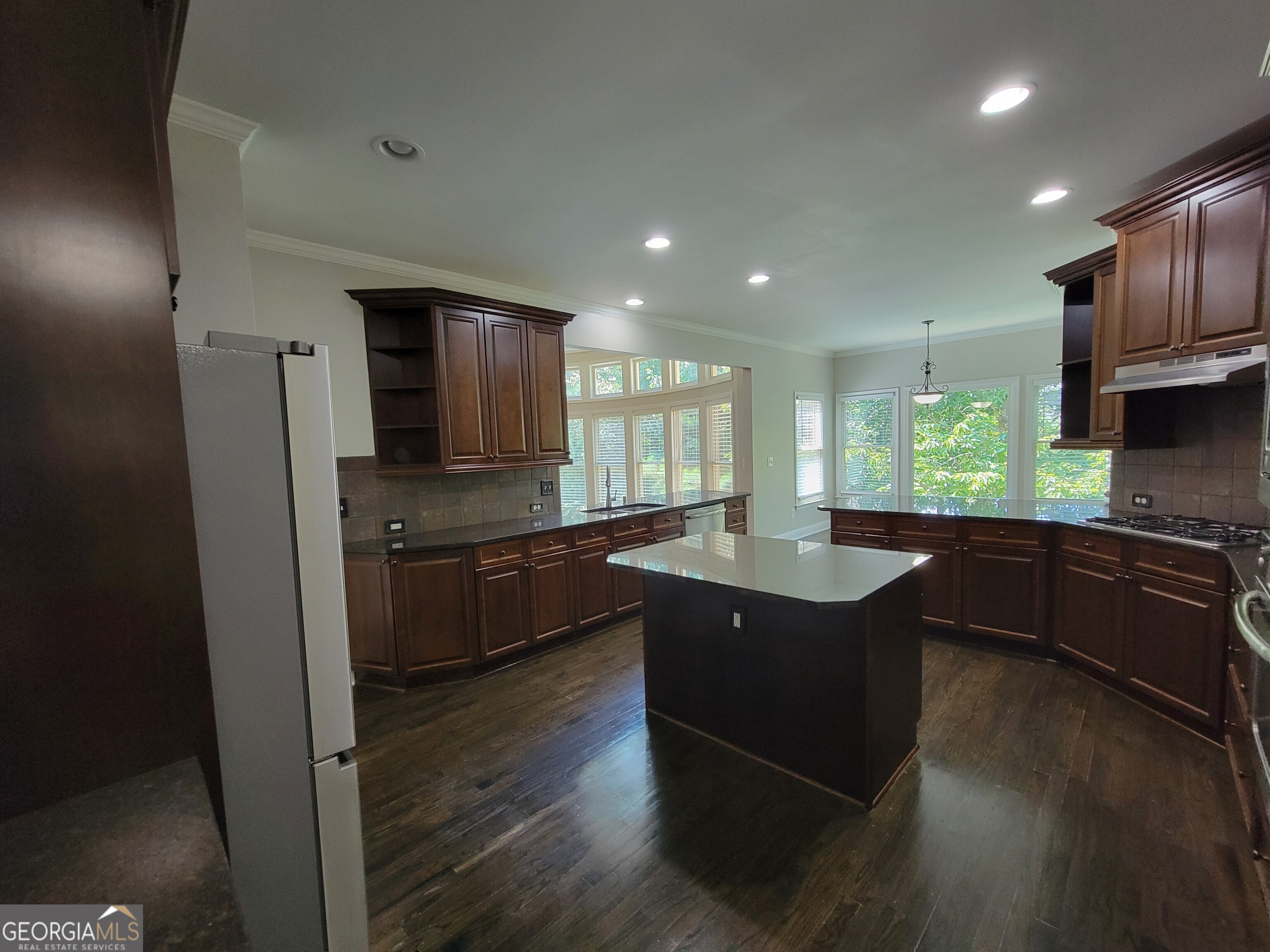 6660 Granite Gate Pass Property Photo 11