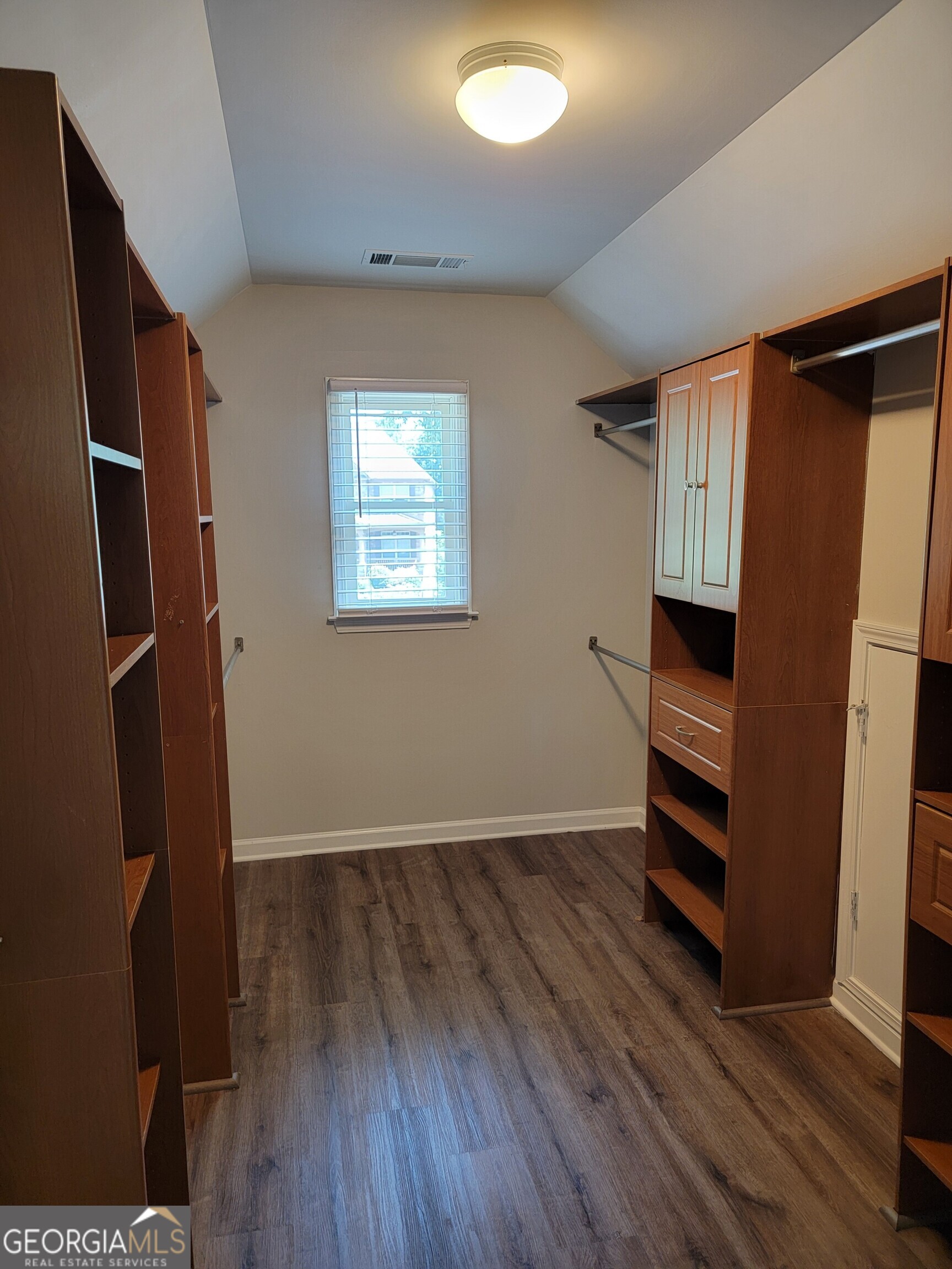 6660 Granite Gate Pass Property Photo 18