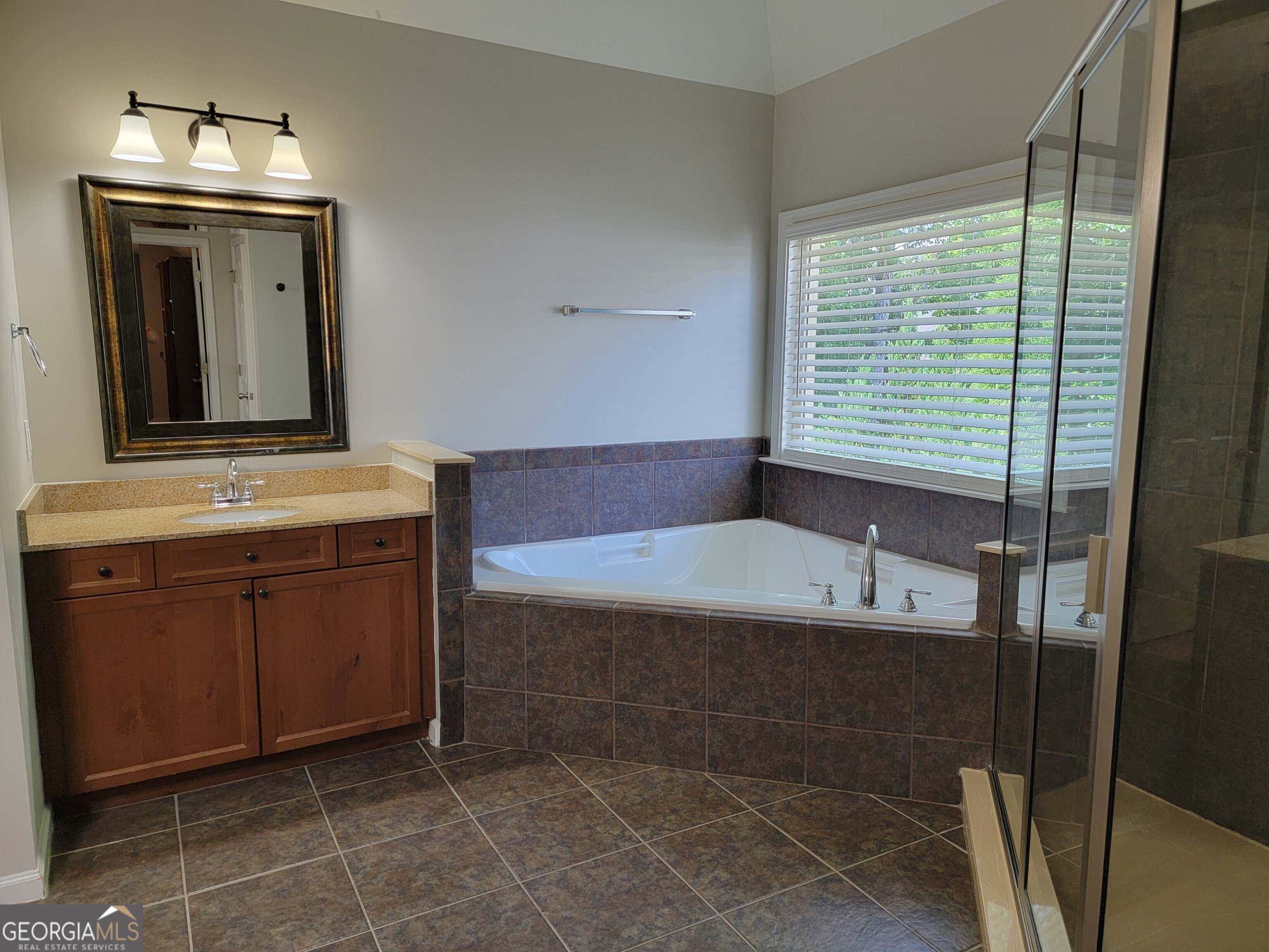 6660 Granite Gate Pass Property Photo 19