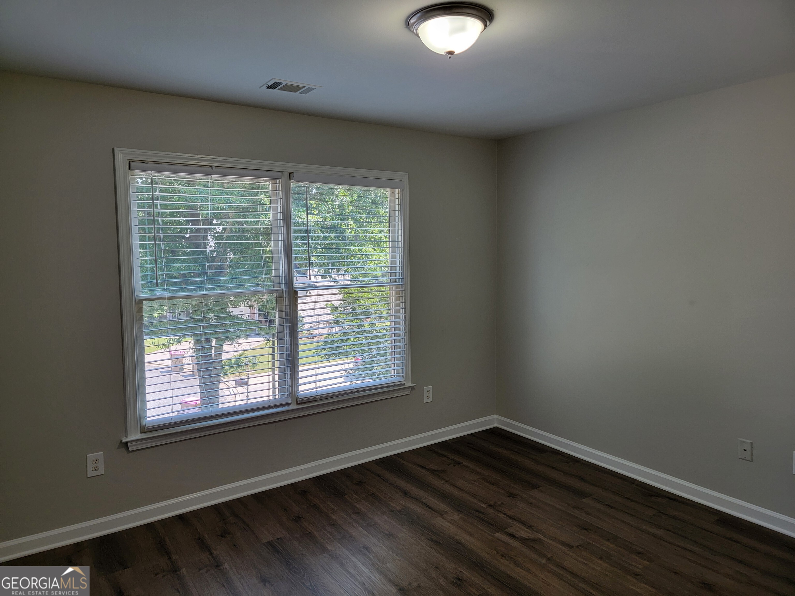 6660 Granite Gate Pass Property Photo 23