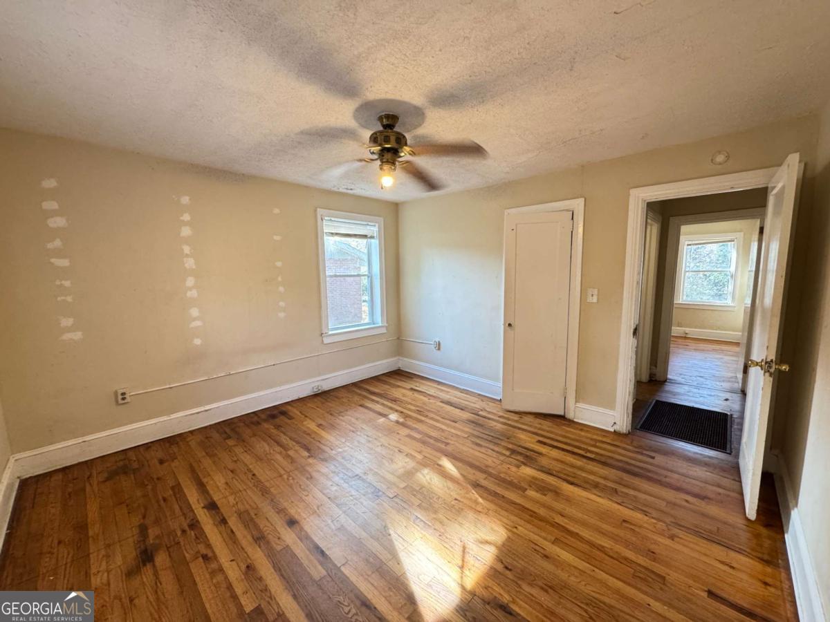 2169 Delowe Drive Property Photo 14