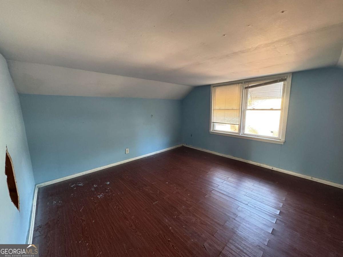 2169 Delowe Drive Property Photo 24