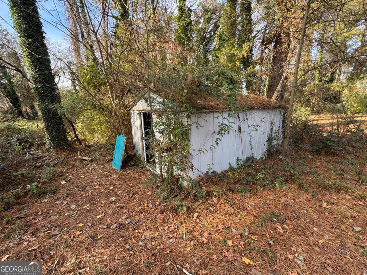 2169 Delowe Drive Property Photo 41