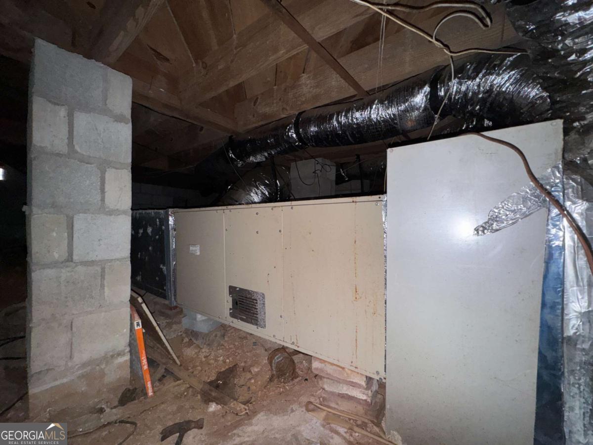 2169 Delowe Drive Property Photo 52
