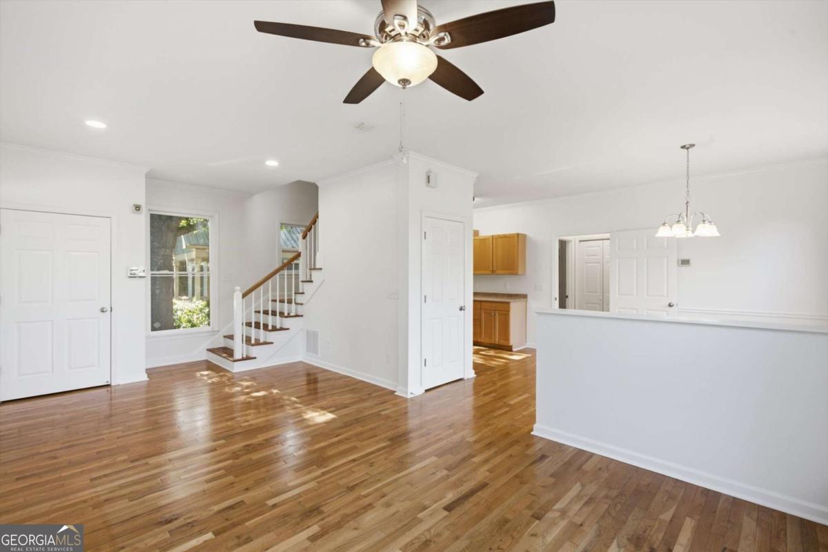 329 Ridge Avenue Property Photo 5