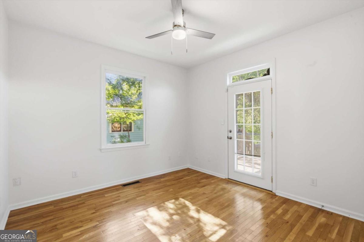 329 Ridge Avenue Property Photo 16