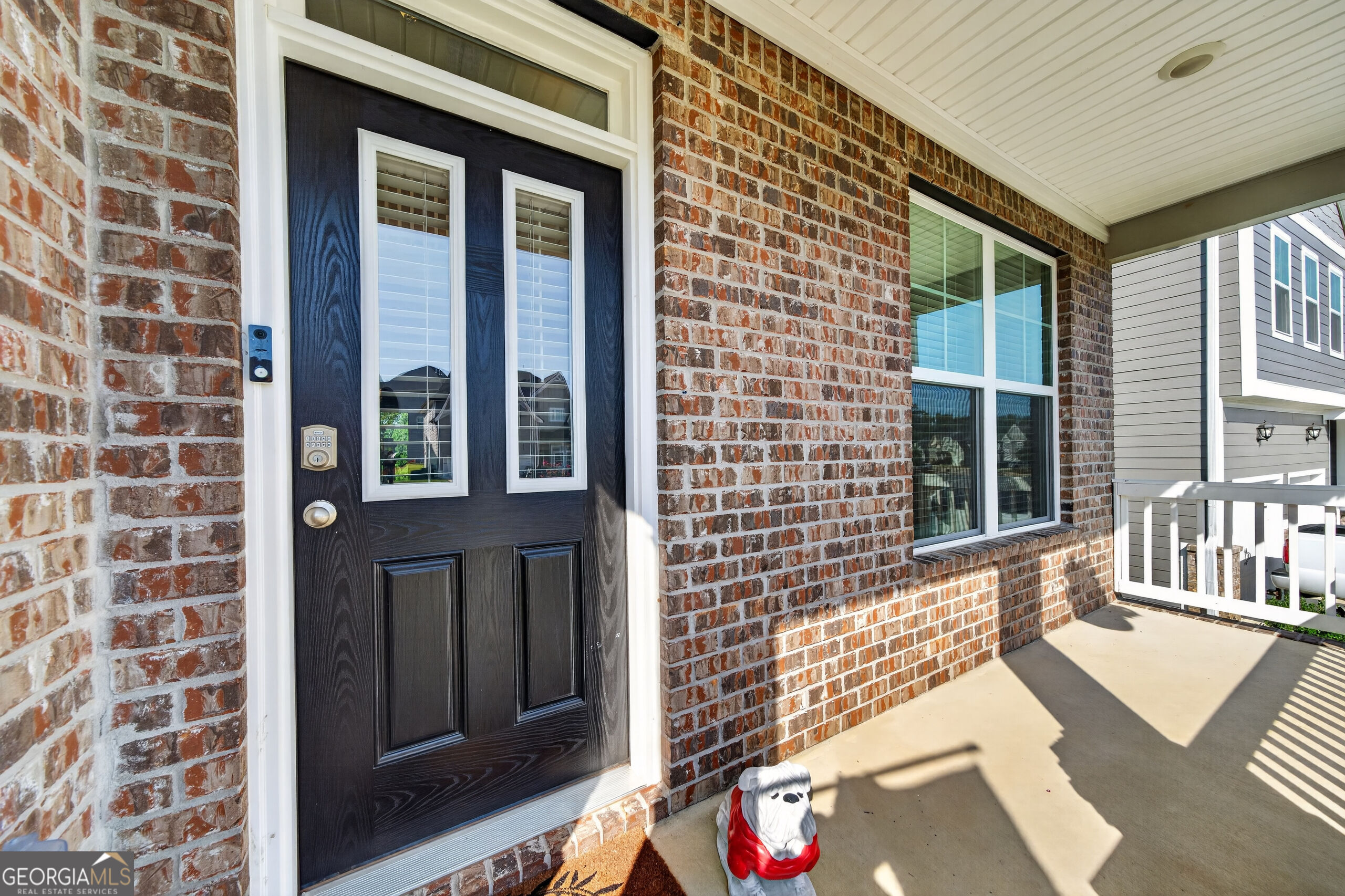 1101 Hawthorne Circle Property Photo 4