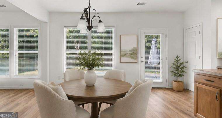 3342 Briaroak Drive Property Photo 6