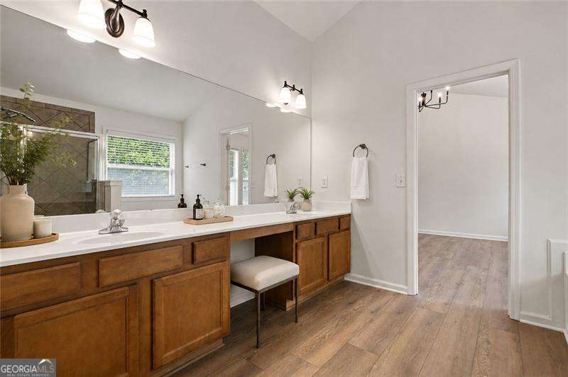 3342 Briaroak Drive Property Photo 16