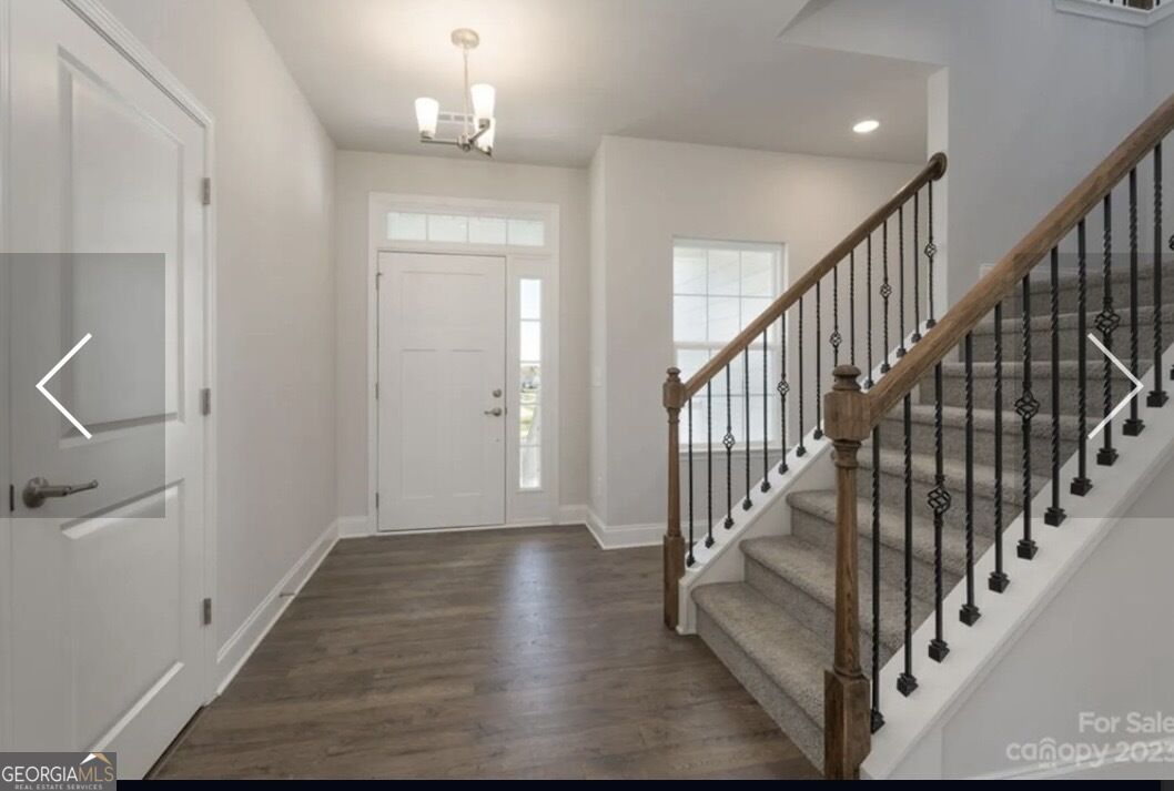203 Blackberry Court Property Photo 3