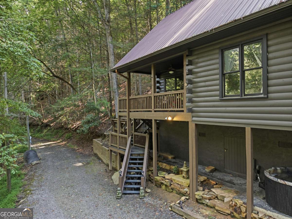 259 Sutton Ridge Way Property Photo 4