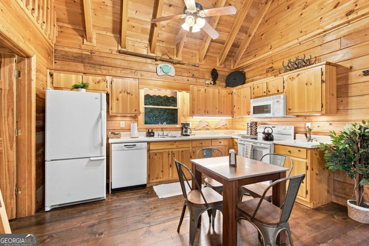 259 Sutton Ridge Way Property Photo 9