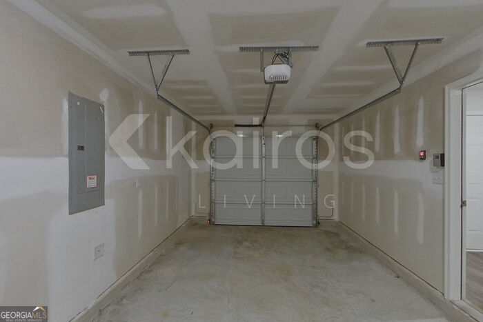 373 Ironwood Court Property Photo 17