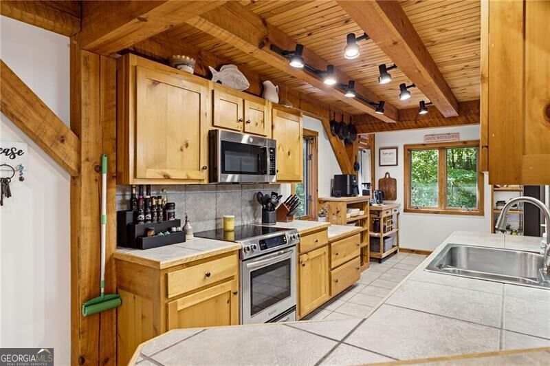 39 Brenary Drive Property Photo 6
