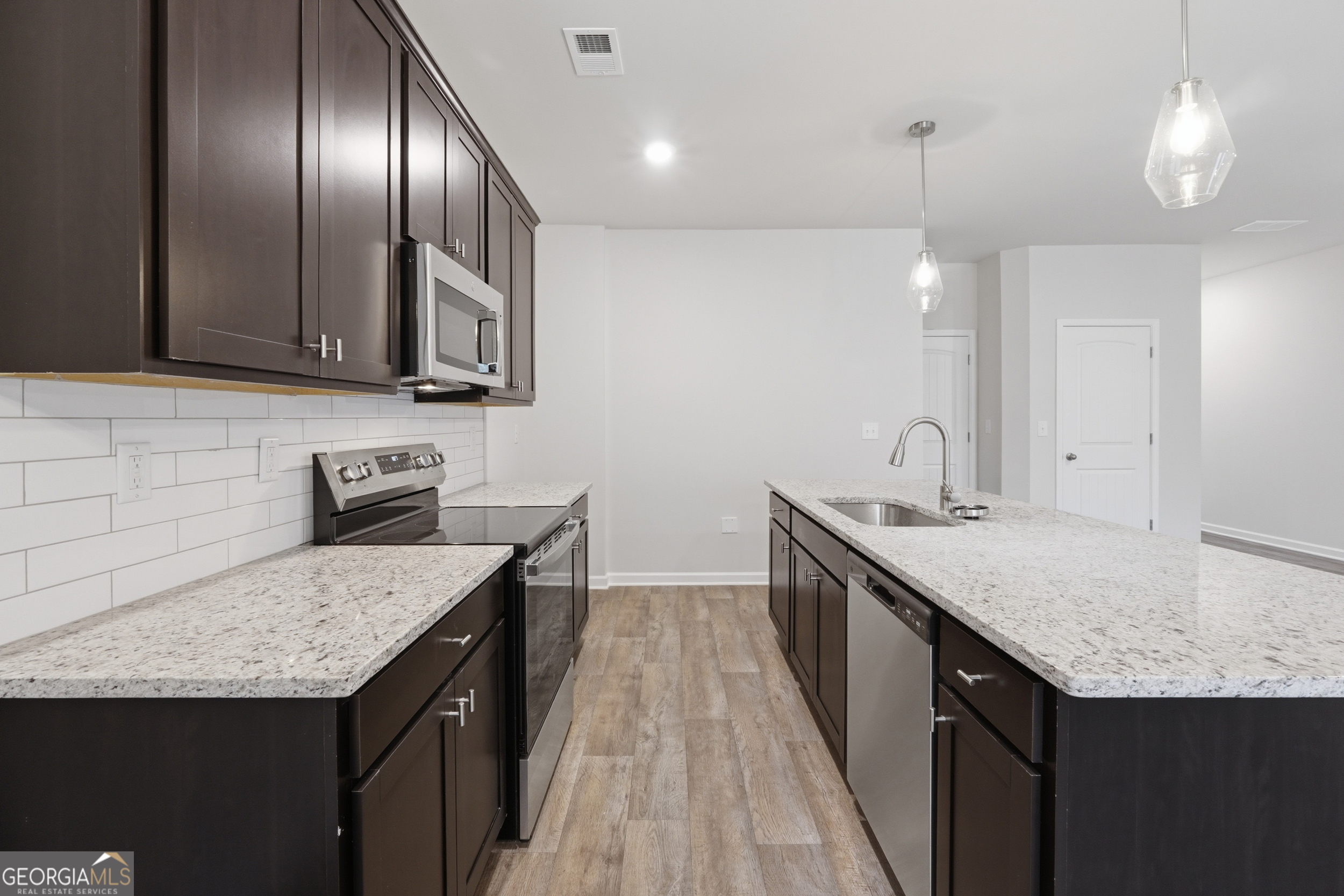 3212 Winding Waters Way Property Photo 10