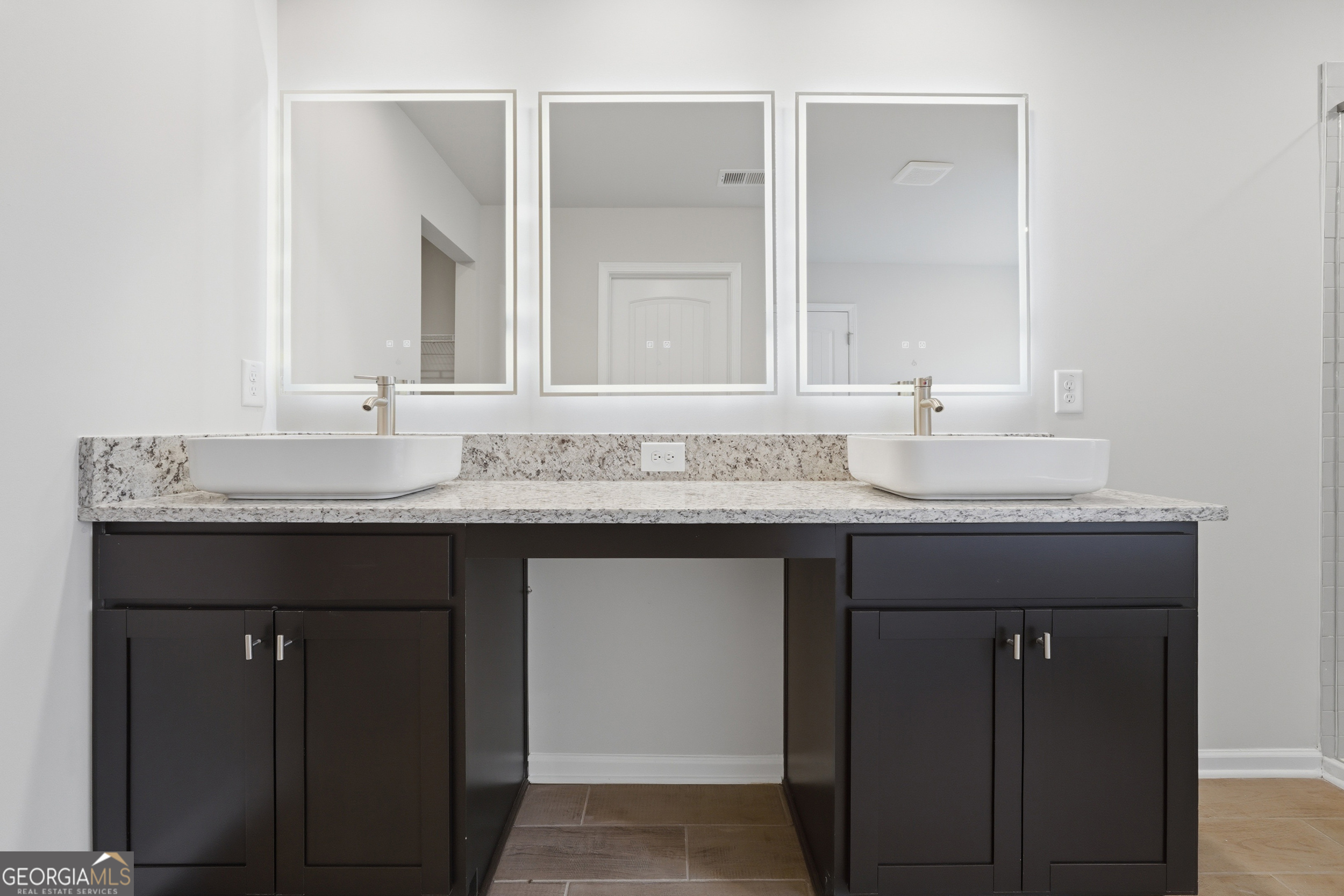 3212 Winding Waters Way Property Photo 16