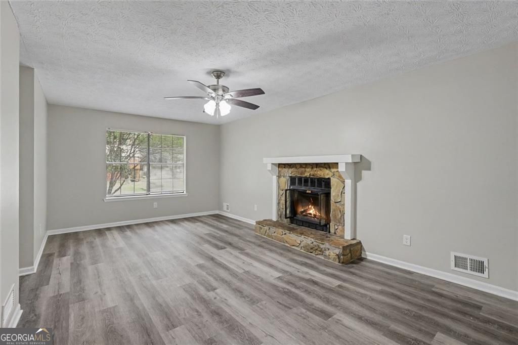 5322 Walker Road Property Photo 3
