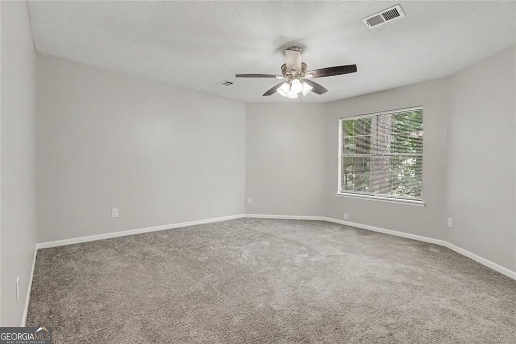 5322 Walker Road Property Photo 10