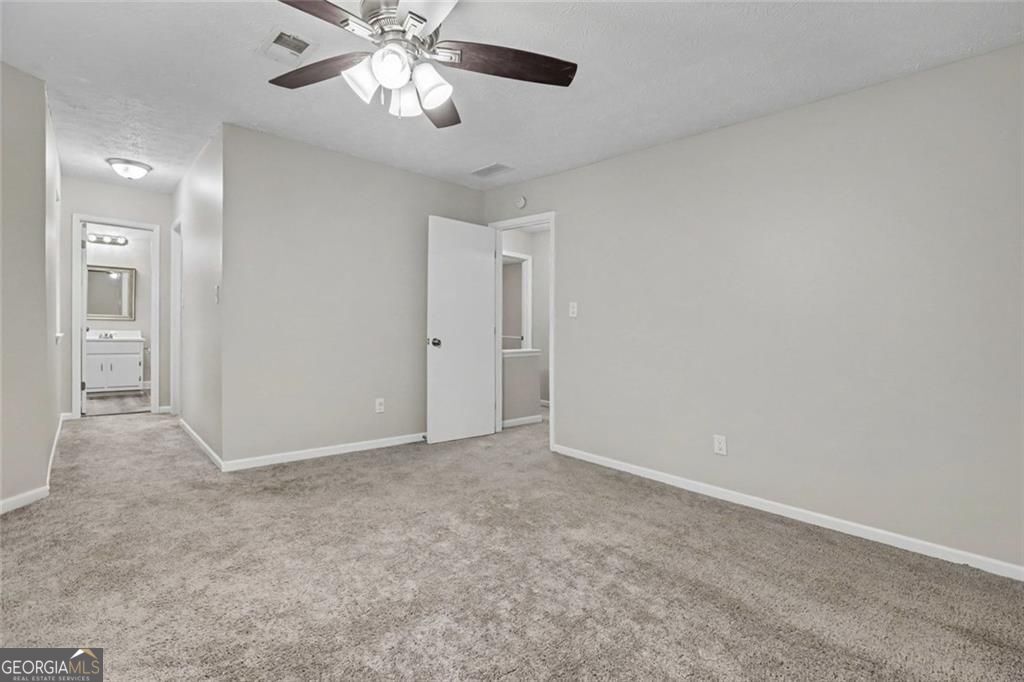 5322 Walker Road Property Photo 11