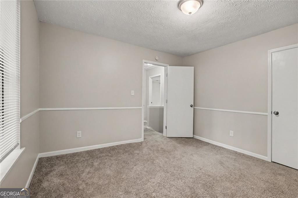 5322 Walker Road Property Photo 13