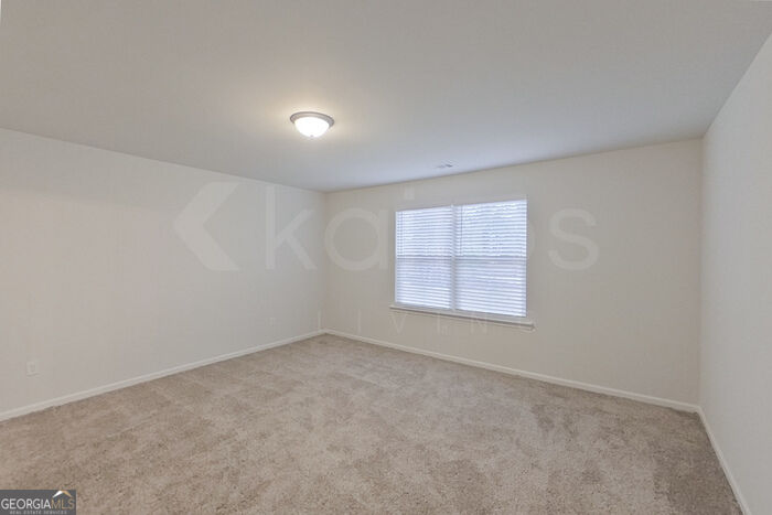 114 Western Red Cedar Drive Property Photo 12