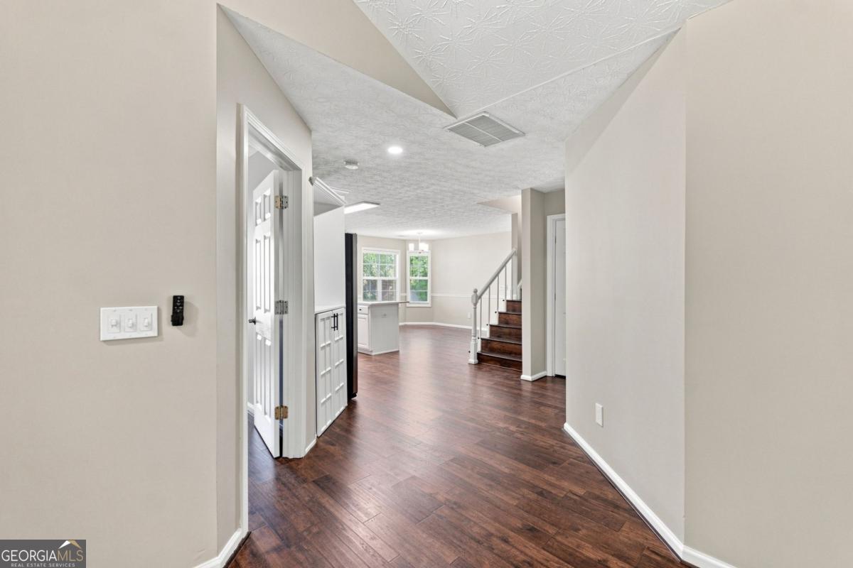 4113 Arbor Chase Road Property Photo 14