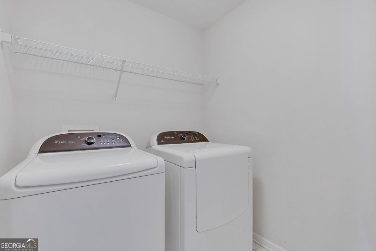 2828 Langford Commons Drive Property Photo 18