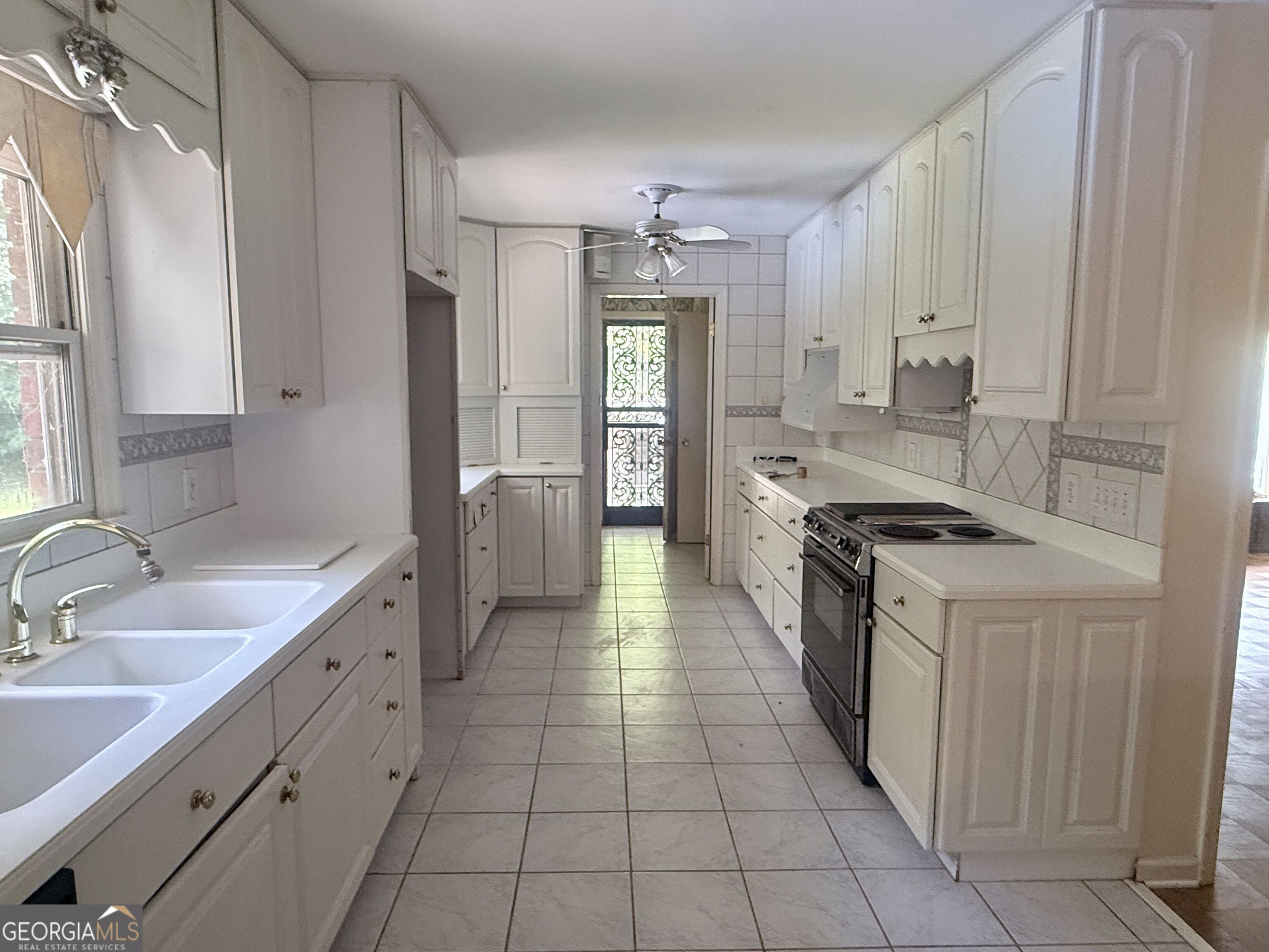 139 Melrose Lane Property Photo 6