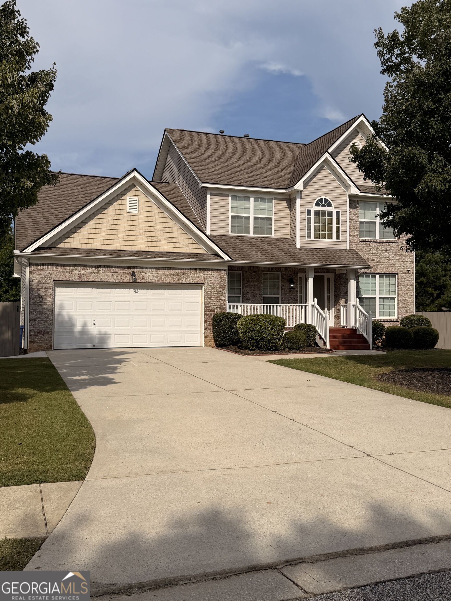 3390 Rozena Way Property Photo 2