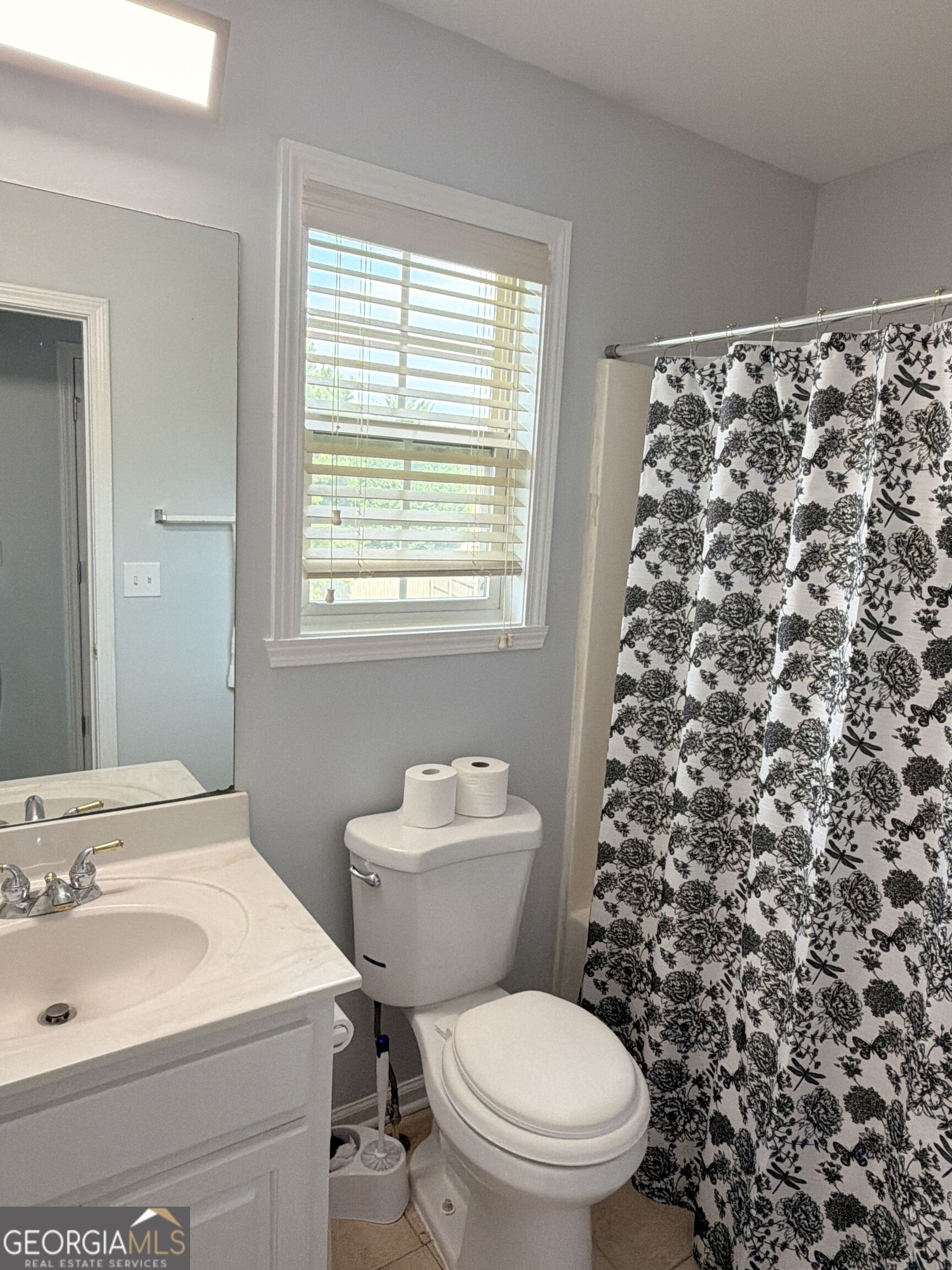 3390 Rozena Way Property Photo 10