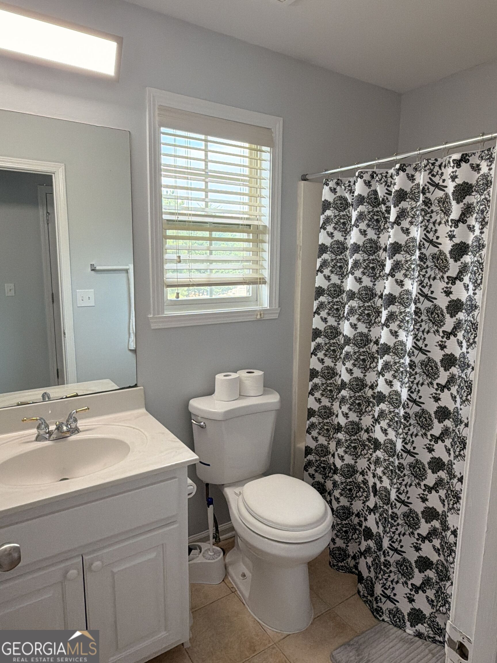 3390 Rozena Way Property Photo 11