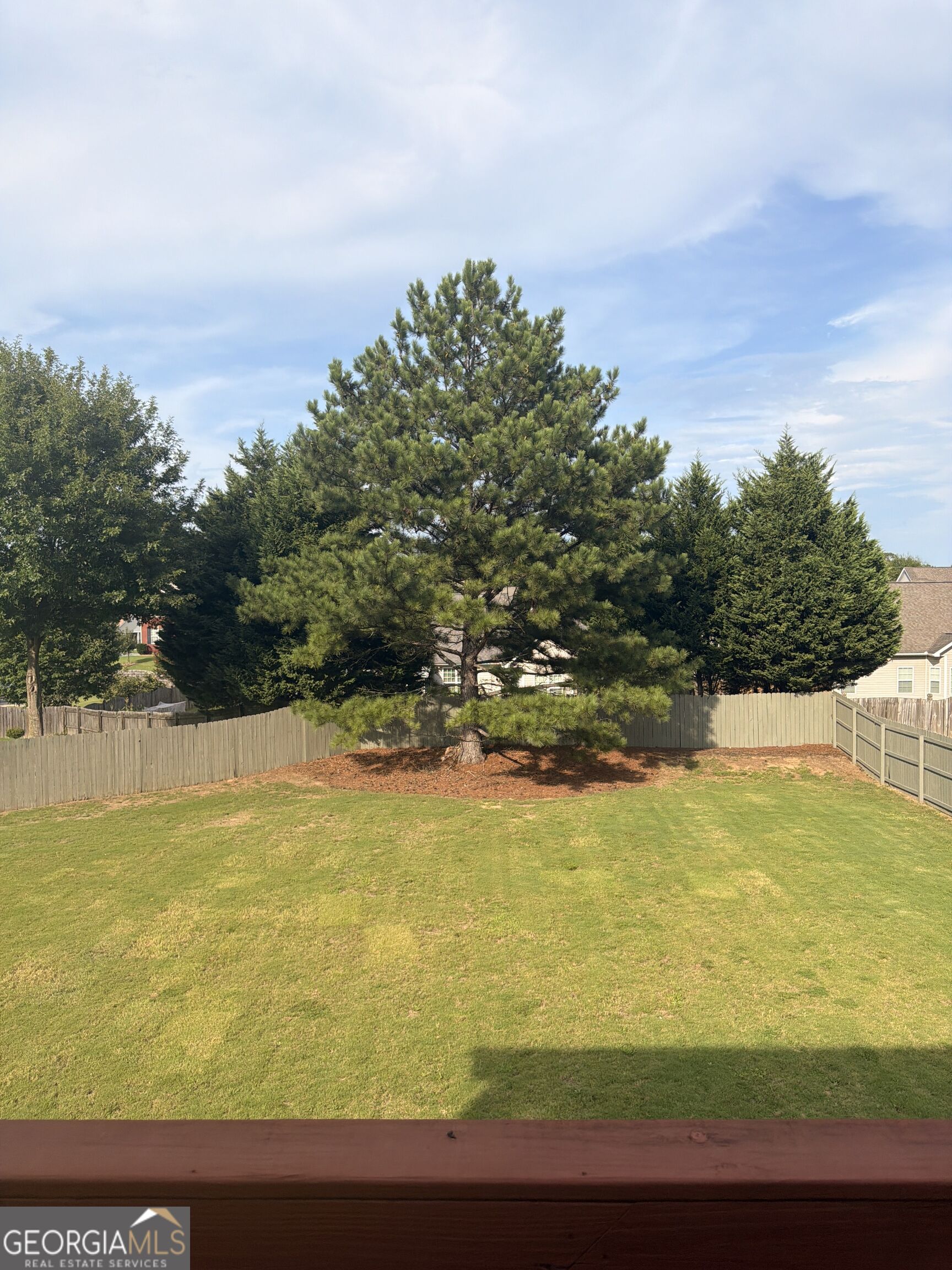 3390 Rozena Way Property Photo 28