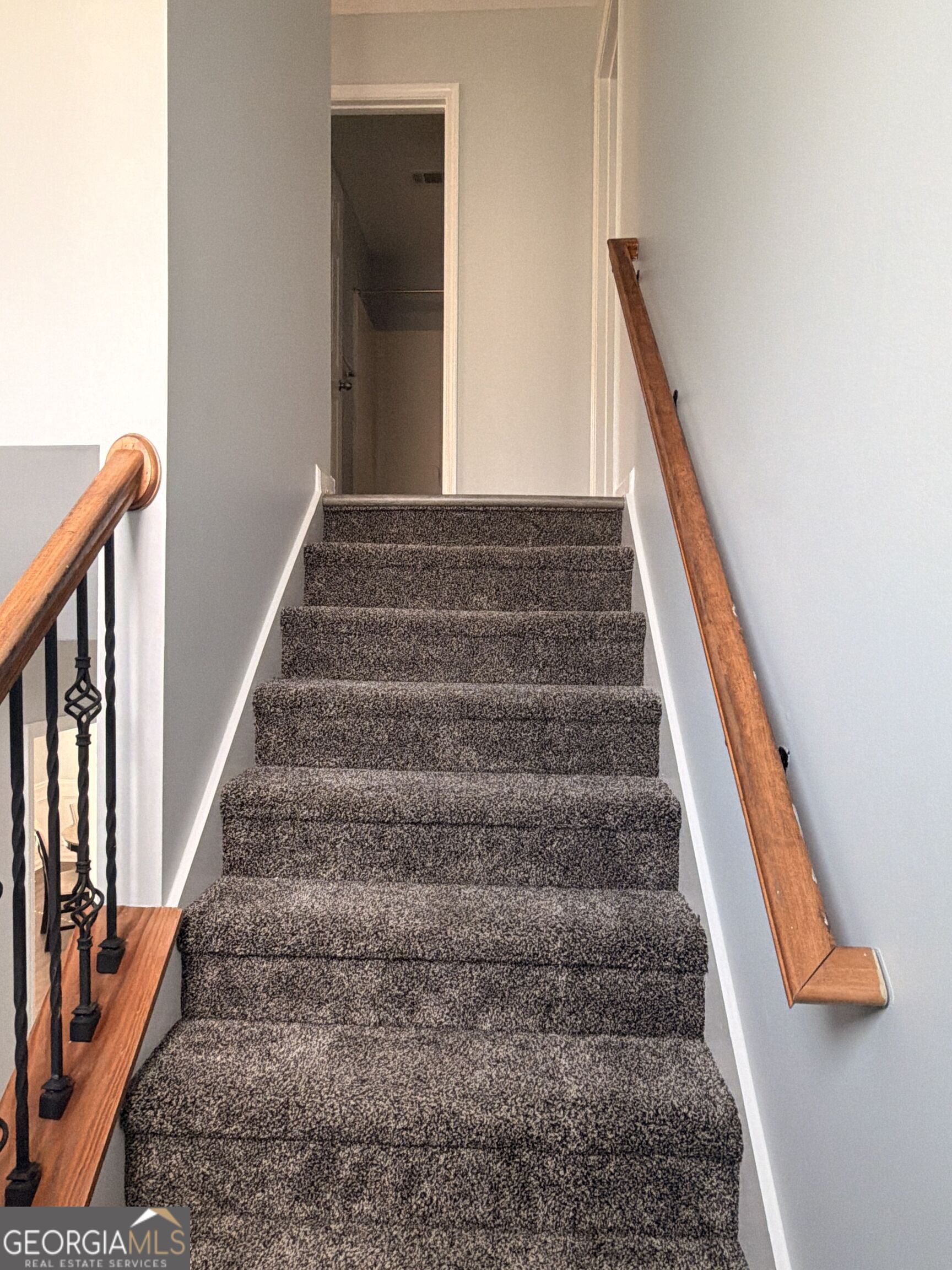 3390 Rozena Way Property Photo 43
