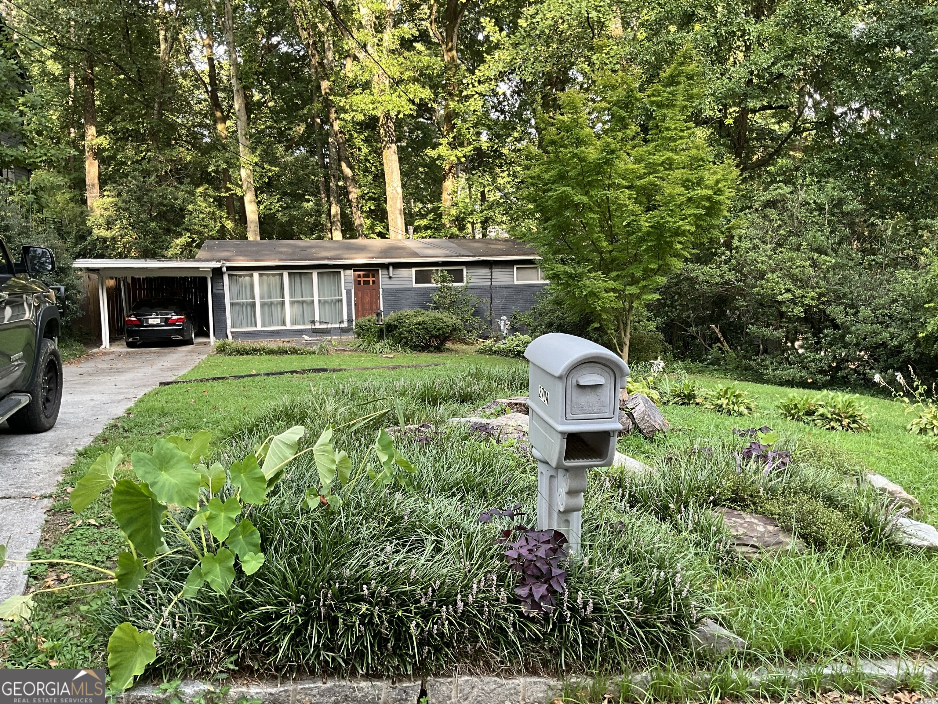 2704 Cove Circle Ne Property Photo 1