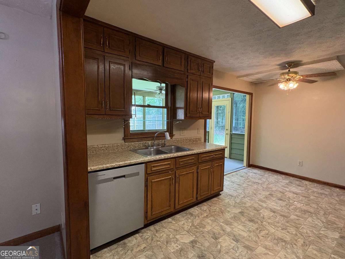 4830 Squirrel Creek Drive Property Photo 13