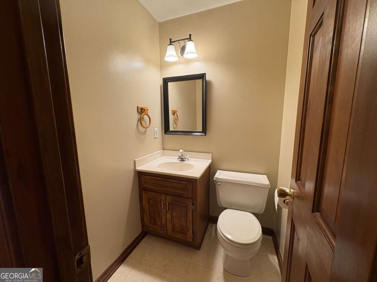 4830 Squirrel Creek Drive Property Photo 17