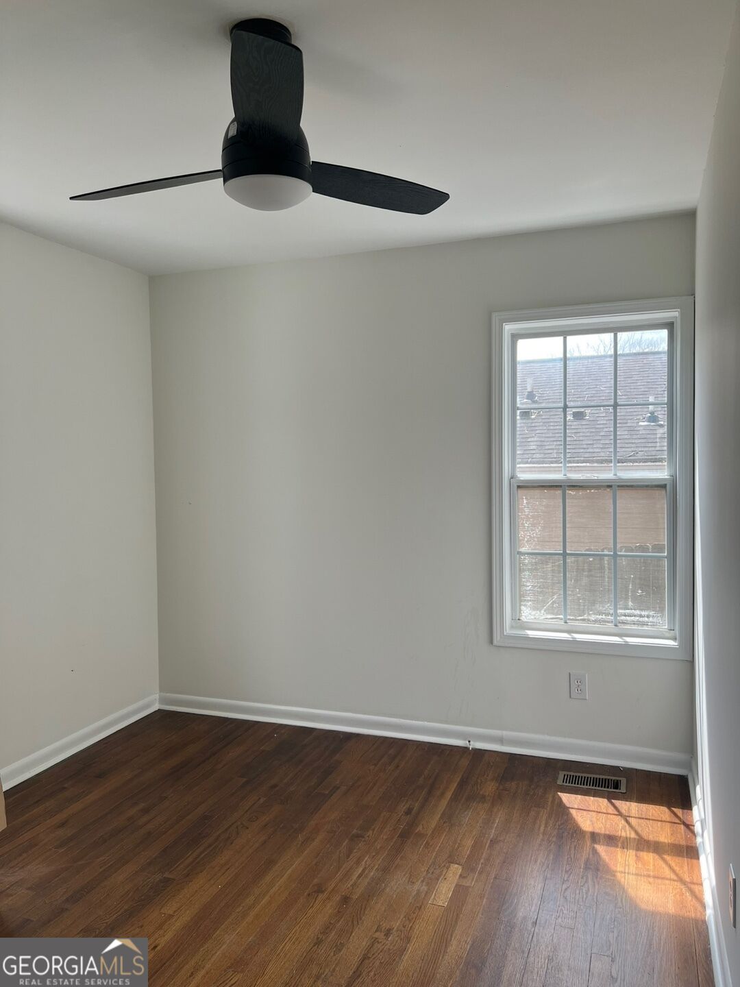 188 Clay Street Se Property Photo 15