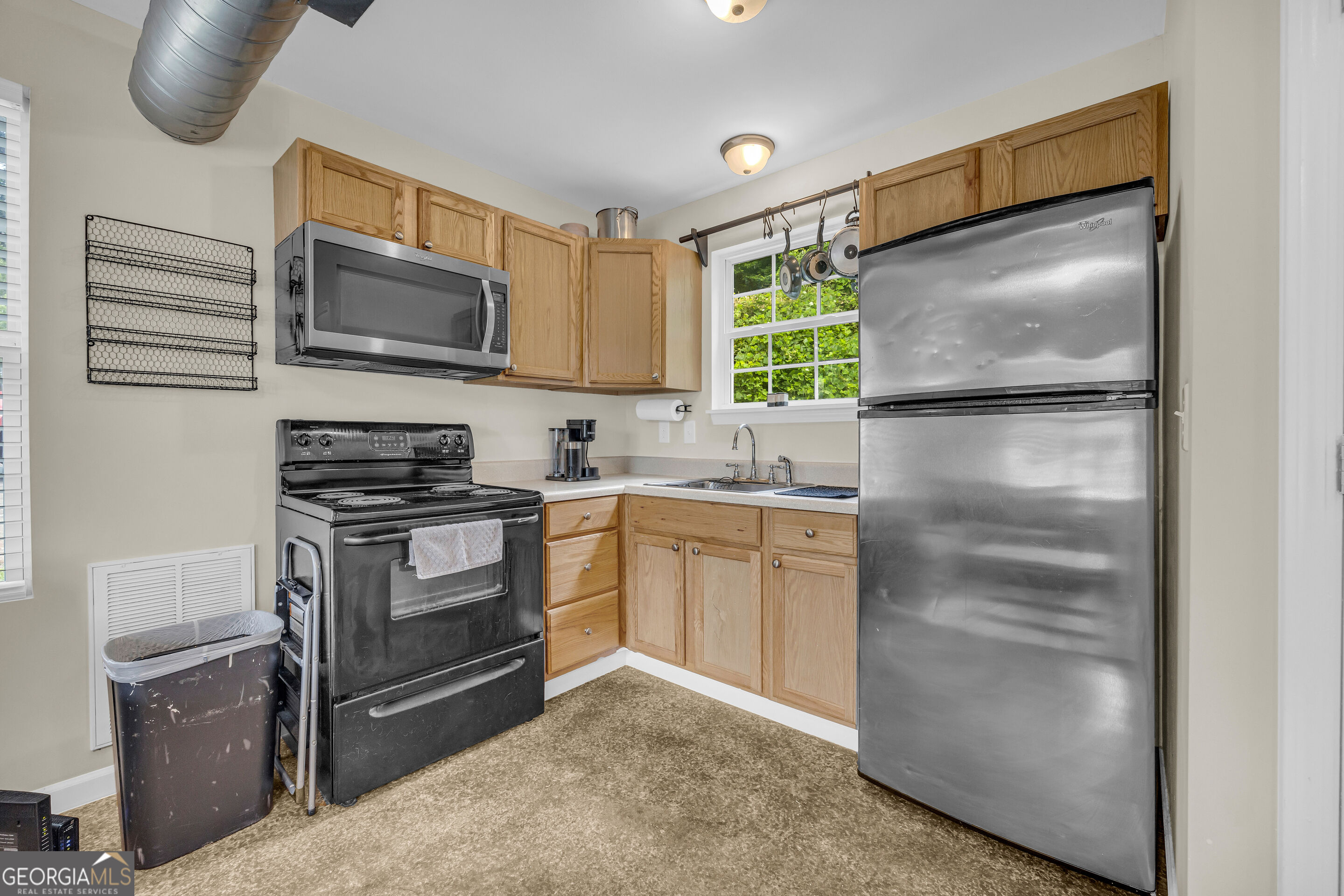 118 Holley Street Property Photo 12