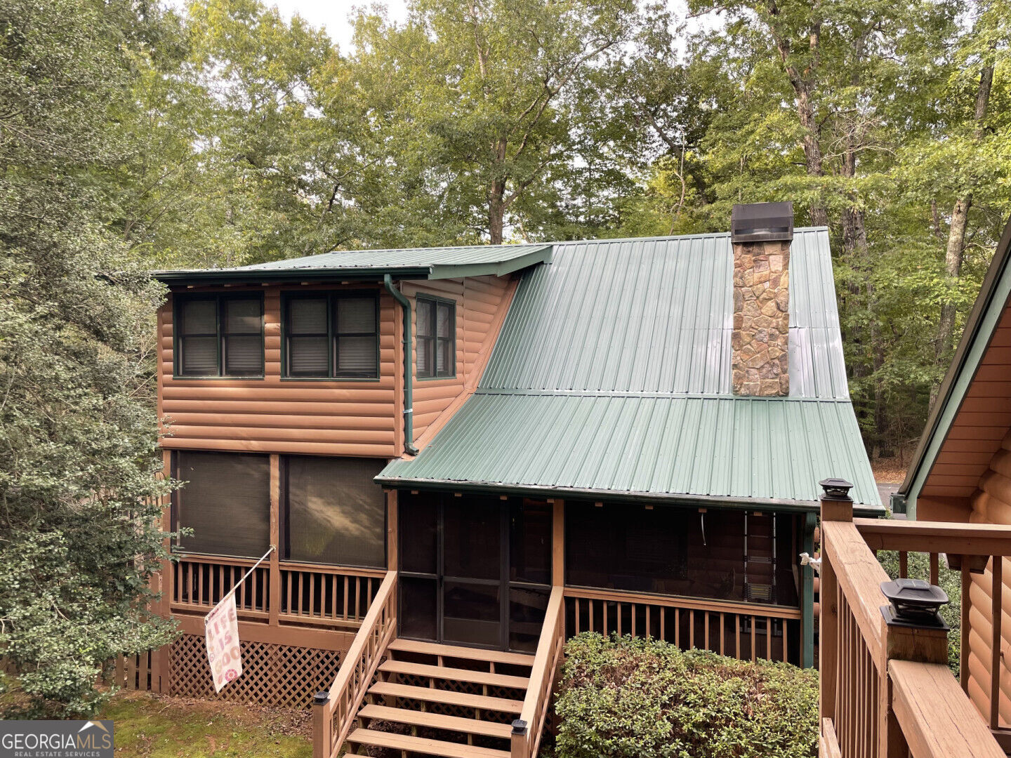 145 Lake Ridge Drive Property Photo 2