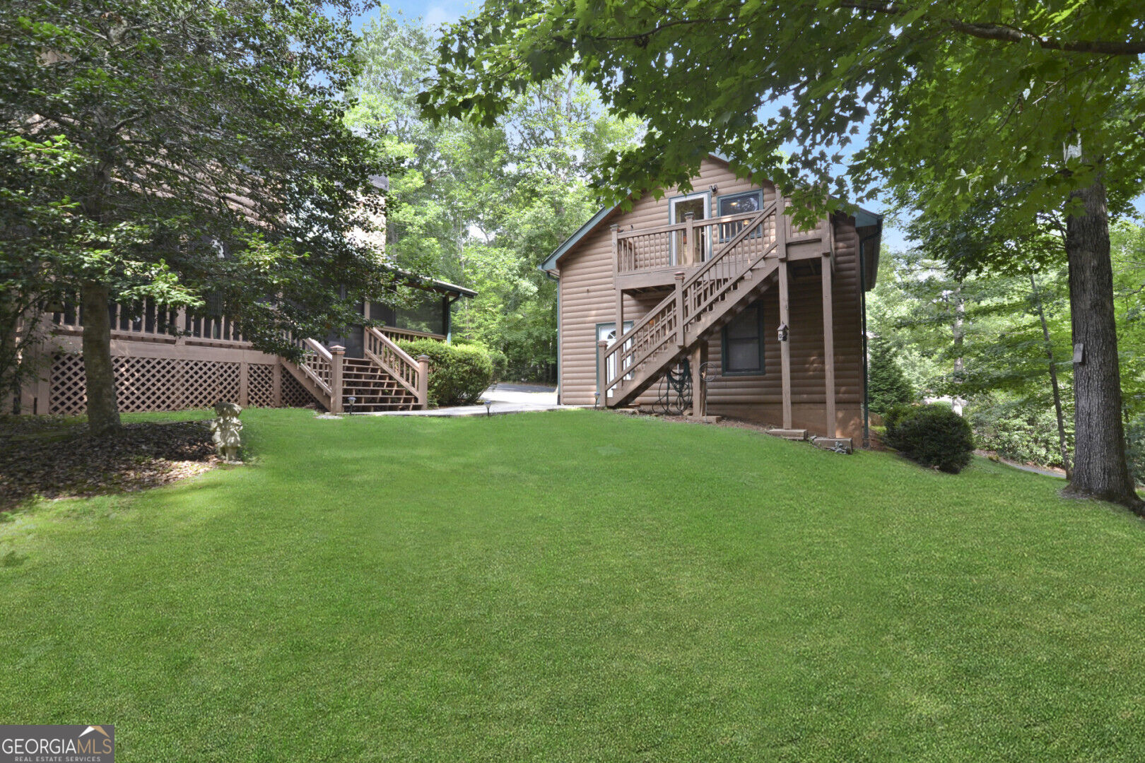 145 Lake Ridge Drive Property Photo 5