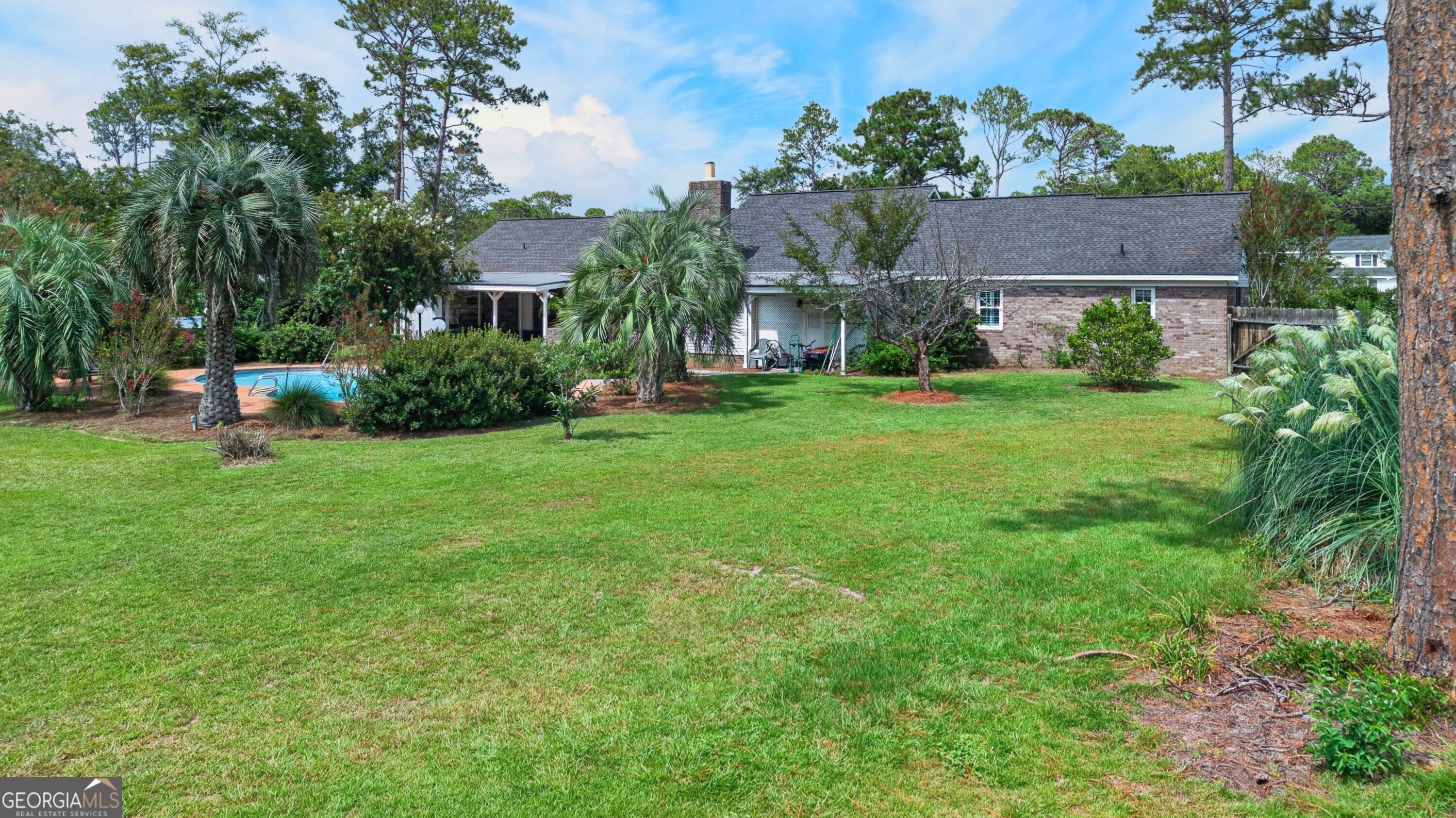 194 Forest Avenue Property Photo 13