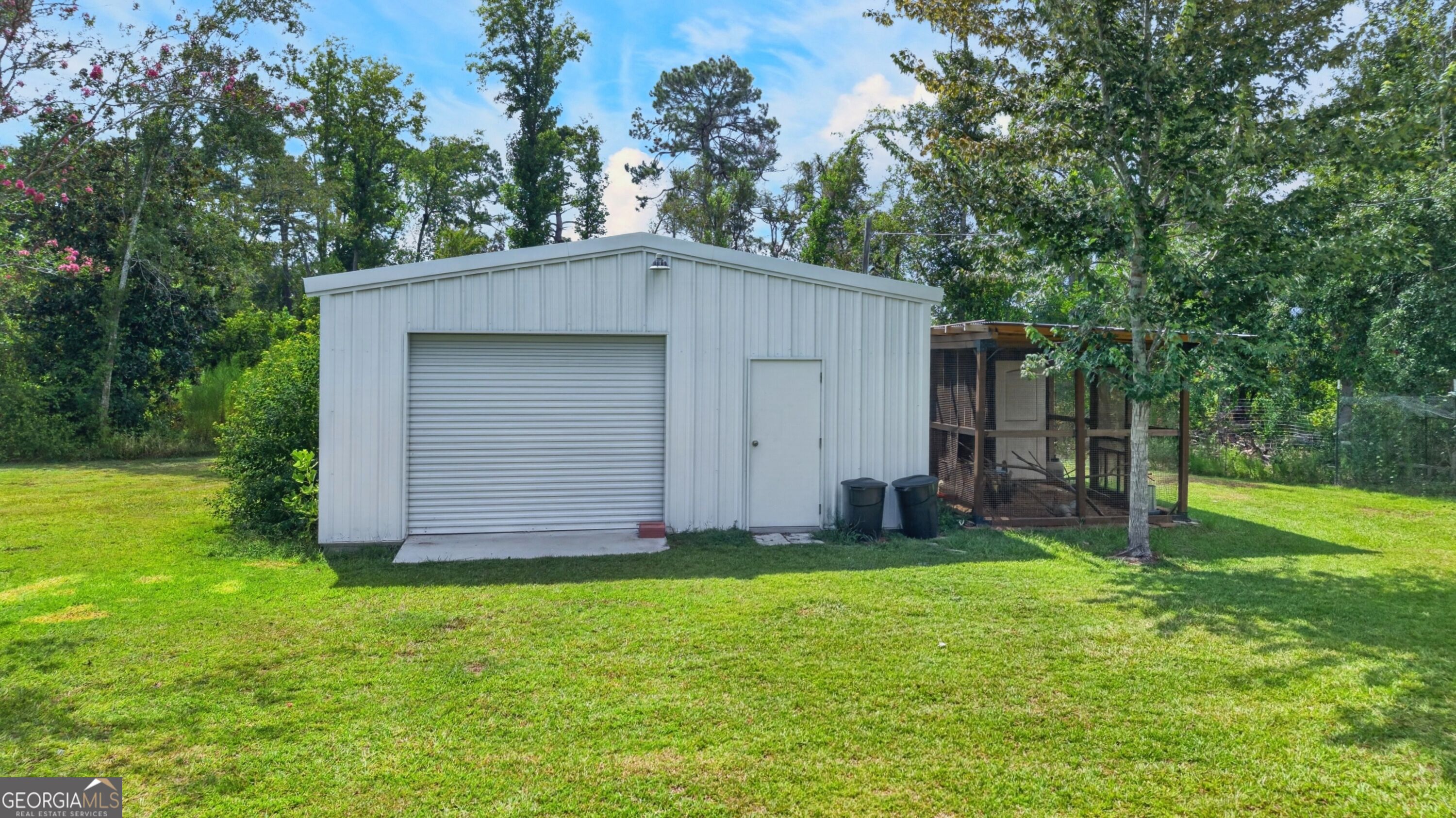 194 Forest Avenue Property Photo 14