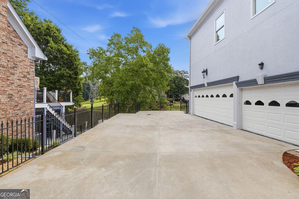 5343 Lake View Club Property Photo 51