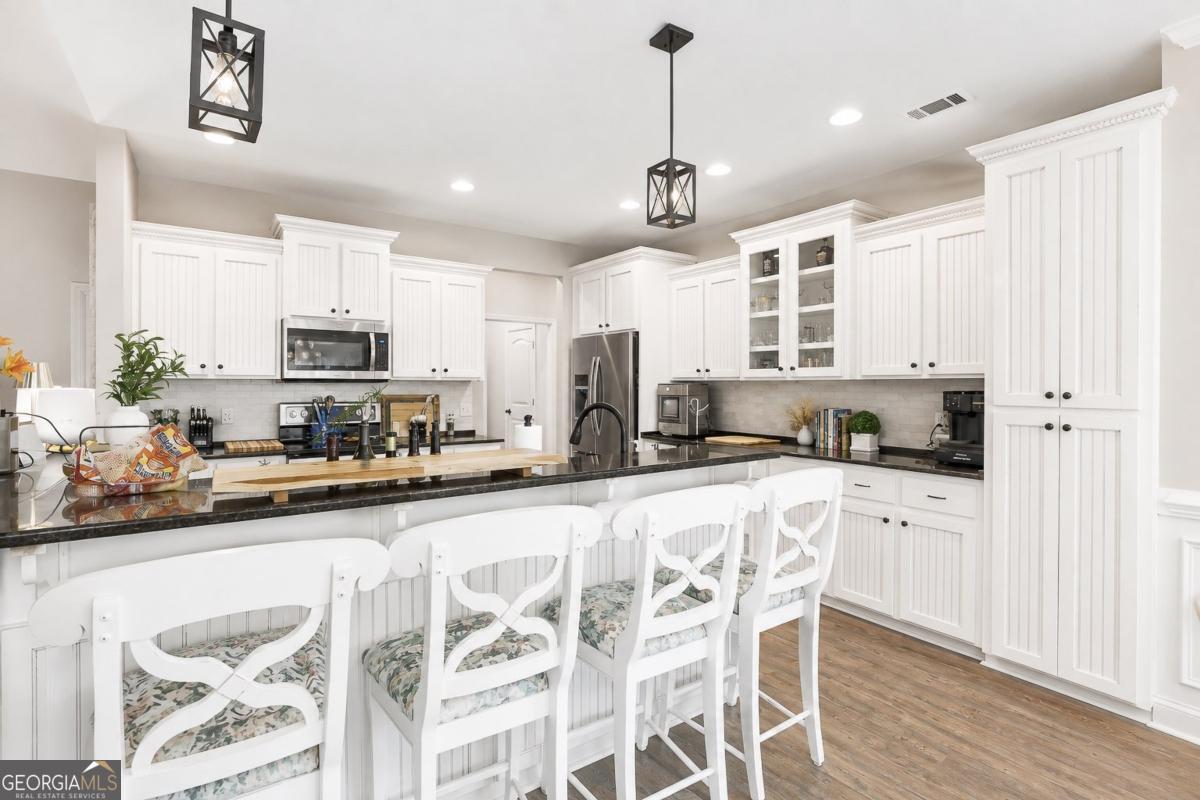 5212 Canady Court Property Photo 8