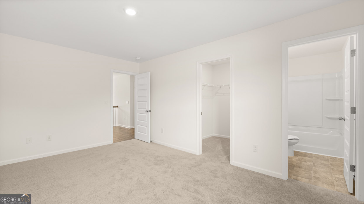 13401 Whitman Lane Se Property Photo 24