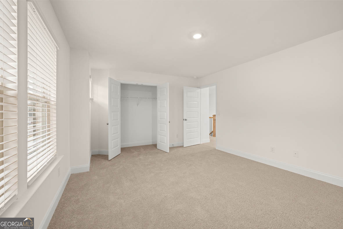 13430 Whitman Lane Se Property Photo 17