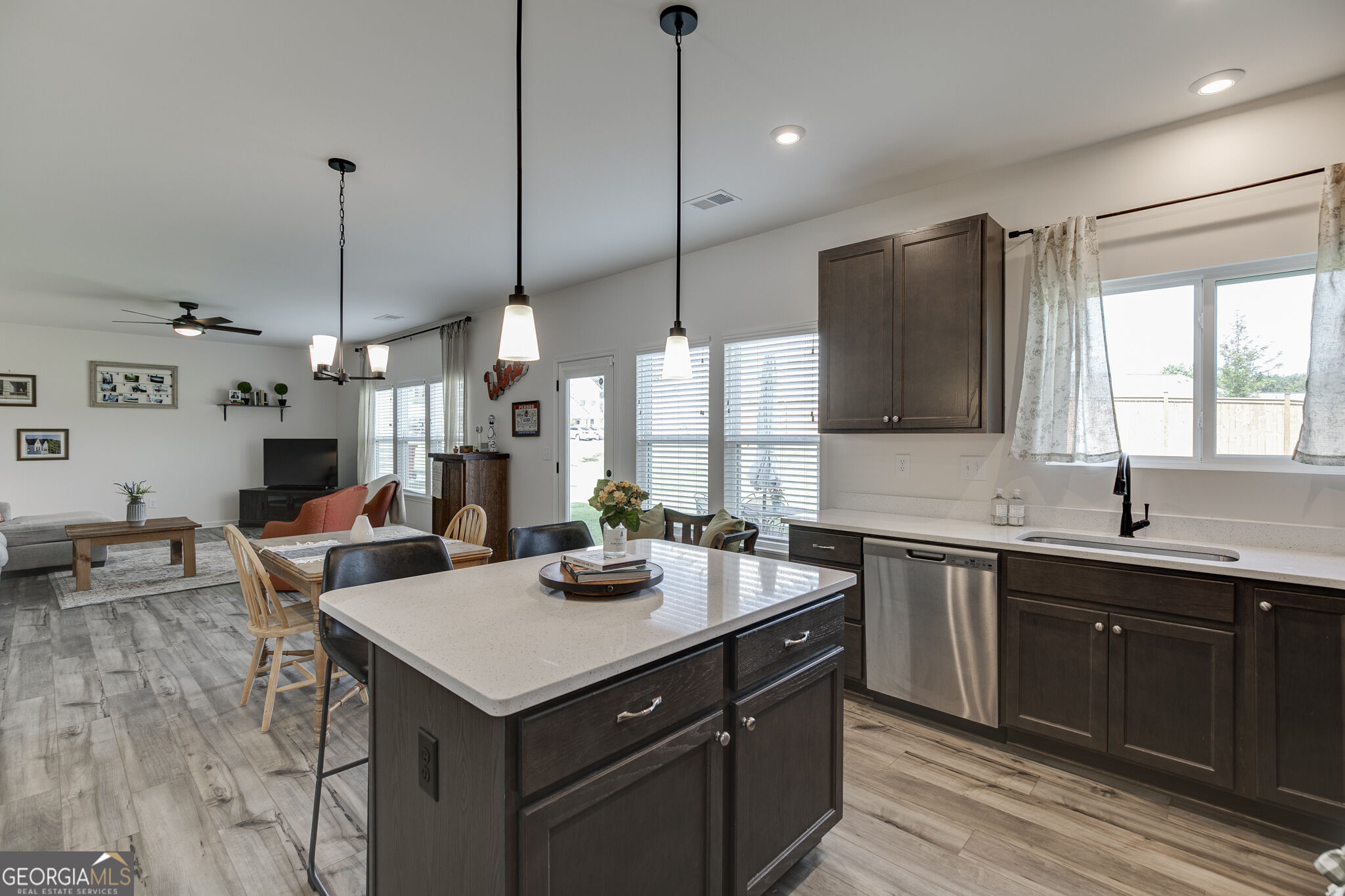 227 Traminer Way Property Photo 10