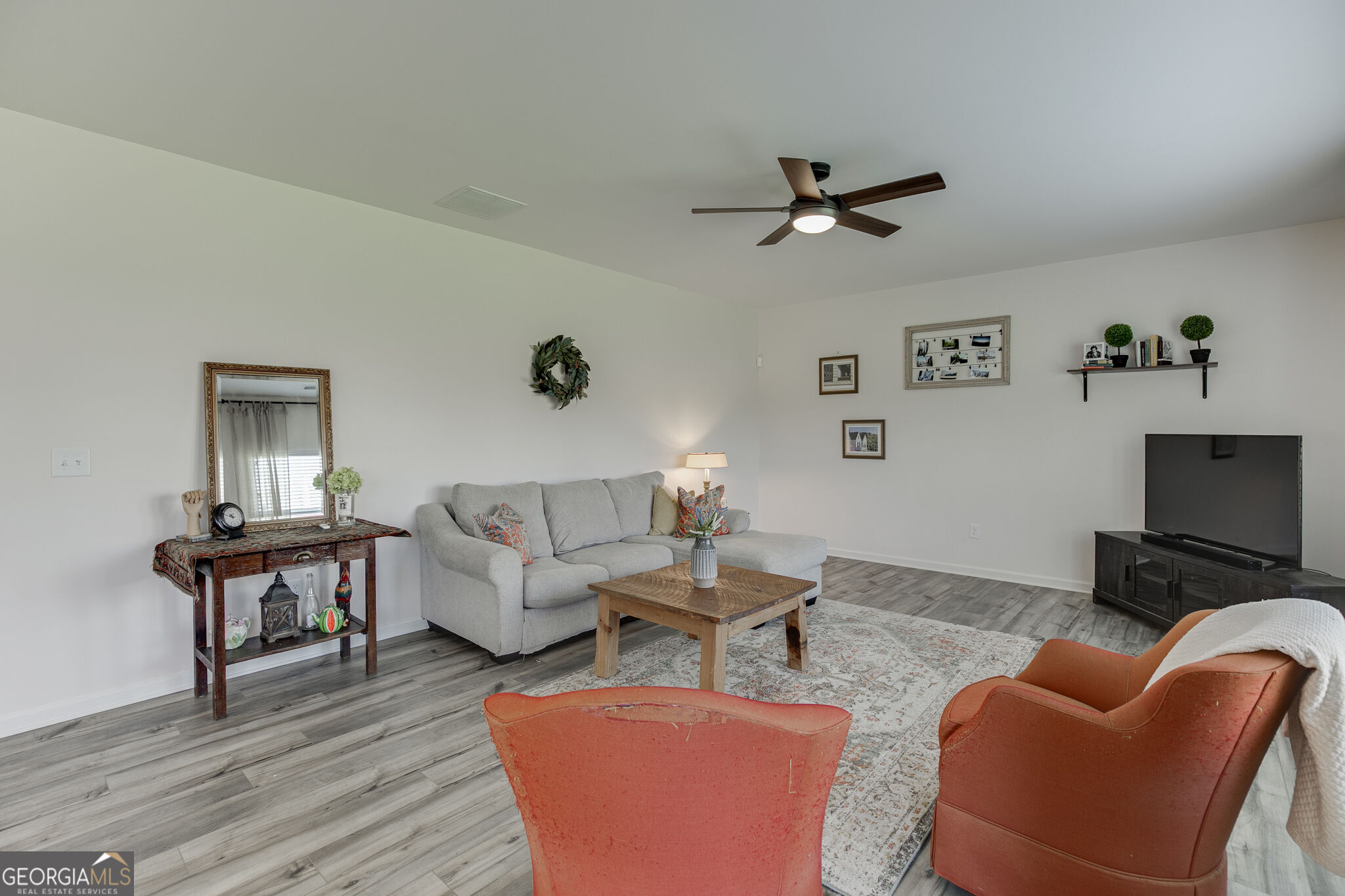 227 Traminer Way Property Photo 15