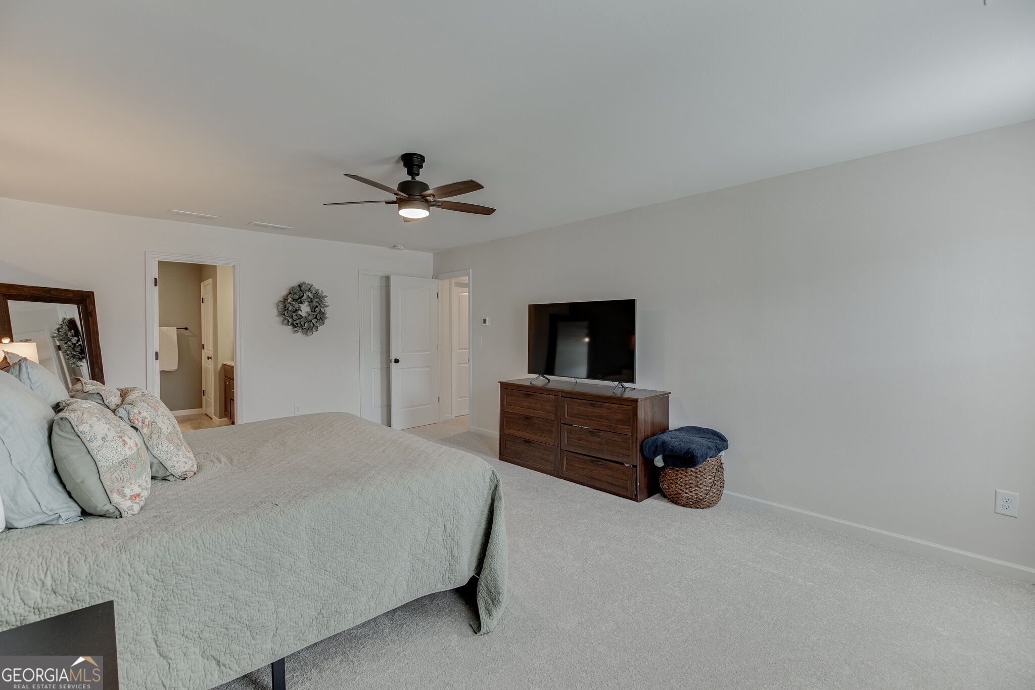 227 Traminer Way Property Photo 29