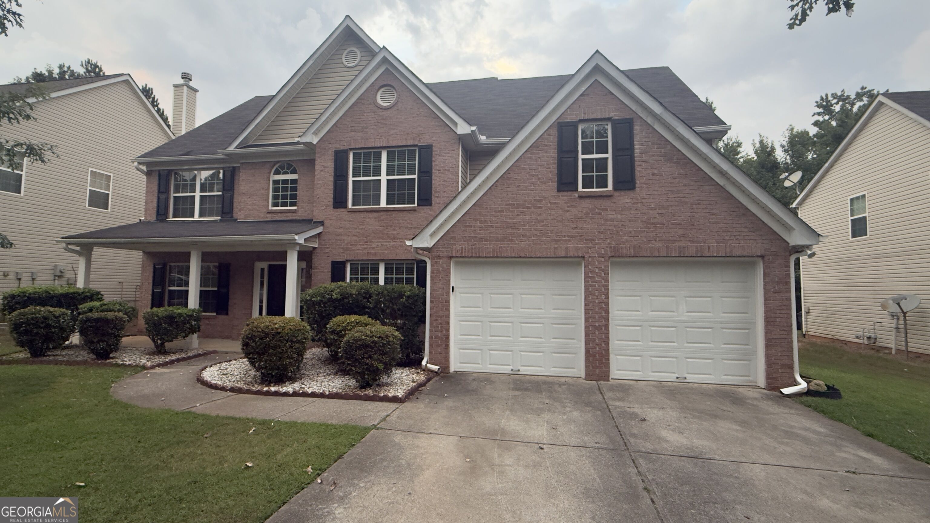 4043 Roxberry Hill Lane